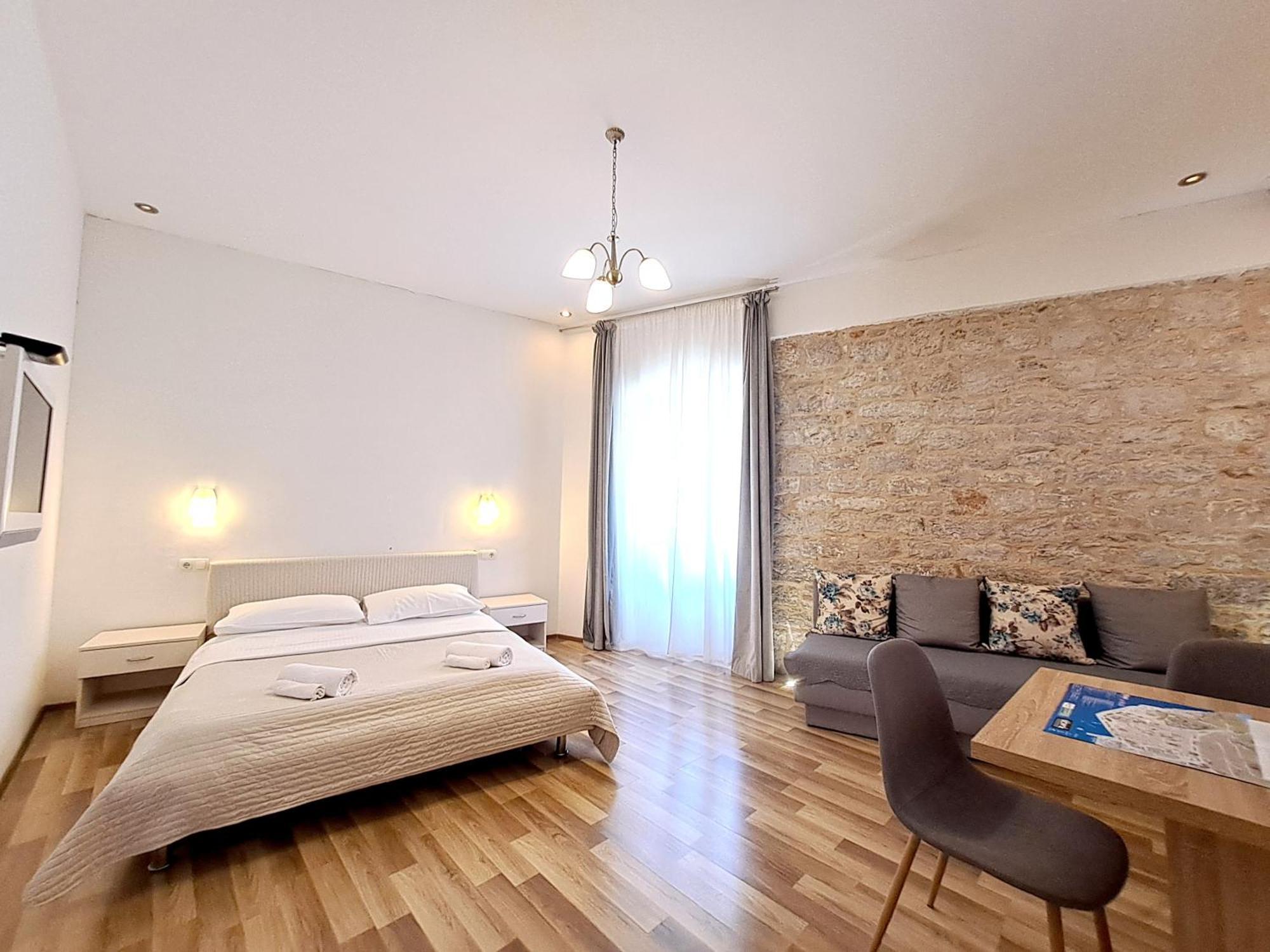 Medulic Palace Rooms & Apartments Sibenik Exterior photo